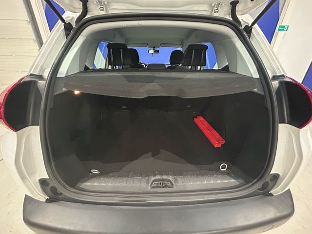 Peugeot 2008 BlueHDi 100 Style 74 kW (100 CV)