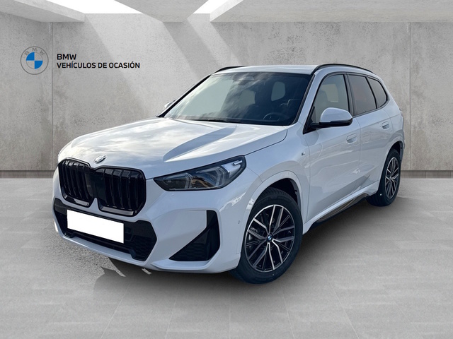 BMW X1 sDrive20d color Blanco. Año 2025. 120KW(163CV). Diésel. En concesionario BMW Avilcar Ávila de Ávila