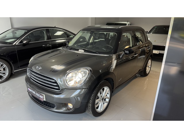 MINI MINI Countryman Cooper D ALL4 82 kW (112 CV)