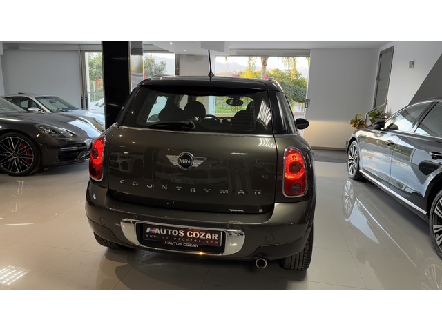 MINI MINI Countryman Cooper D ALL4 82 kW (112 CV)