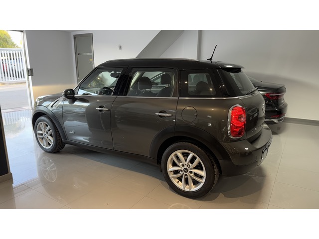 MINI MINI Countryman Cooper D ALL4 82 kW (112 CV)