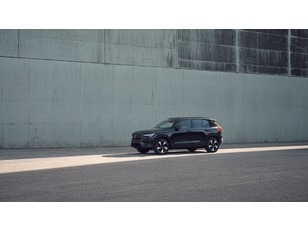 Volvo XC40 Recharge Single Extended Core Auto 185 kW (252 CV) - 5 Volvo XC40 - Nuevo 185 KW (252CV) - 5