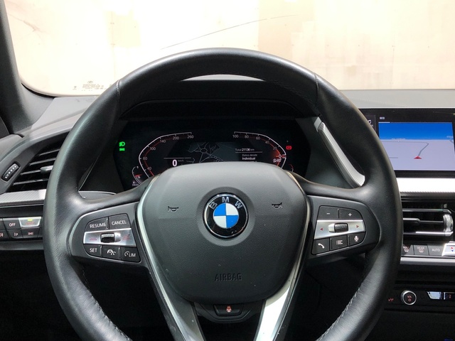 BMW Serie 2 218d Gran Coupe color Blanco. Año 2024. 110KW(150CV). Diésel. En concesionario Movilnorte El Plantio de Madrid