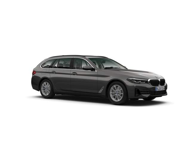 BMW Serie 5 520d Touring color Gris. Año 2024. 140KW(190CV). Diésel. En concesionario Movilnorte El Carralero de Madrid