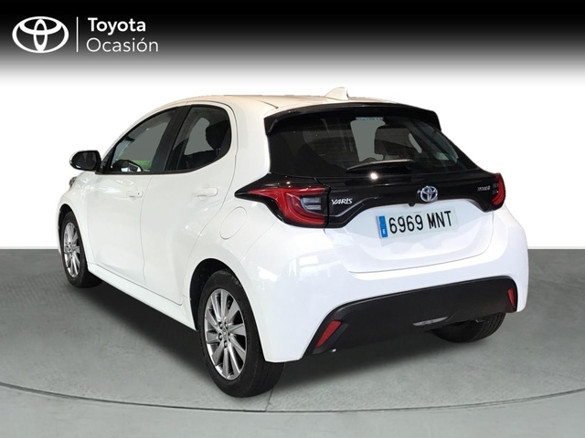 Toyota Yaris 120H Active Tech 85 kW (116 CV)