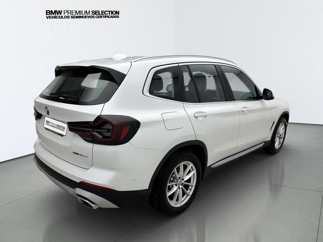 BMW X3 xDrive20d color Blanco. Año 2023. 140KW(190CV). Diésel. En concesionario Automotor Premium Velázquez - Málaga de Málaga