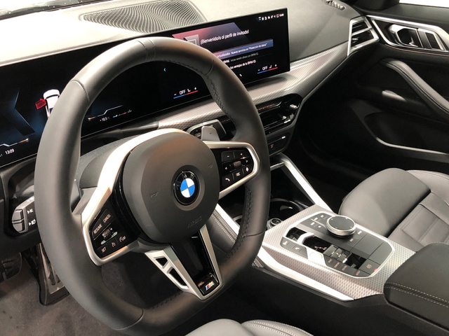 BMW Serie 4 420d Gran Coupe color Blanco. Año 2025. 140KW(190CV). Diésel. En concesionario Auto Premier, S.A. - MADRID de Madrid