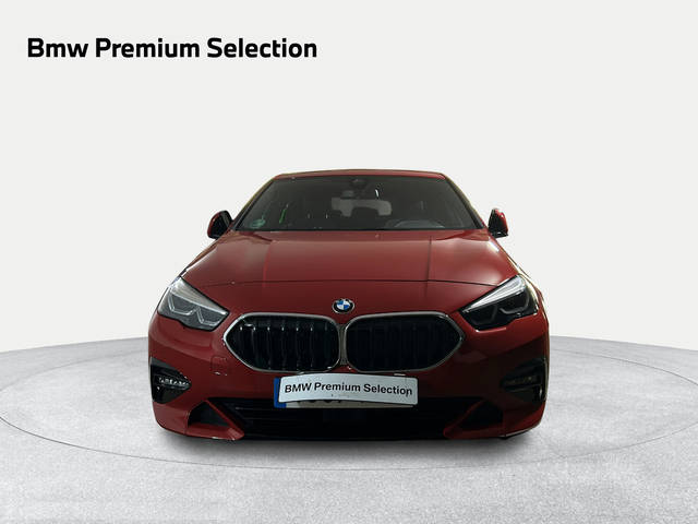 BMW Serie 2 218d Gran Coupe color Rojo. Año 2024. 110KW(150CV). Diésel. En concesionario San Pablo Motor | Su Eminencia de Sevilla