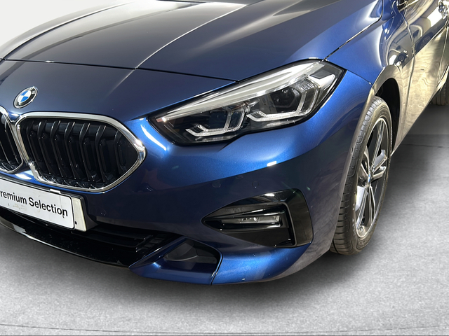 BMW Serie 2 218d Gran Coupe color Azul. Año 2024. 110KW(150CV). Diésel. En concesionario San Pablo Motor | Su Eminencia de Sevilla