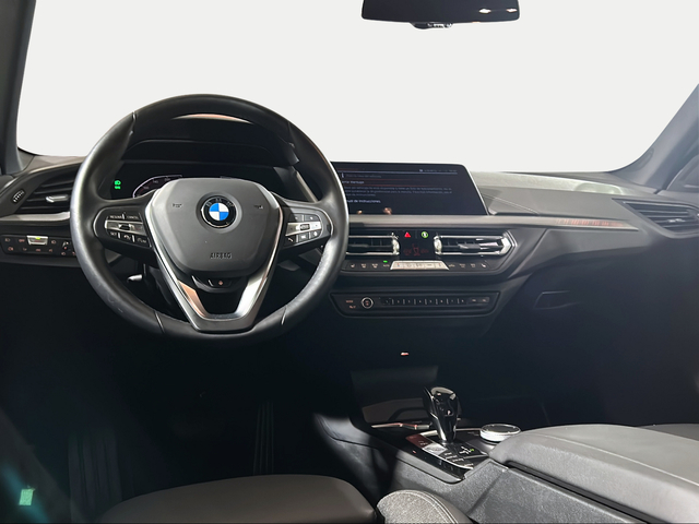 BMW Serie 2 218d Gran Coupe color Azul. Año 2024. 110KW(150CV). Diésel. En concesionario San Pablo Motor | Su Eminencia de Sevilla