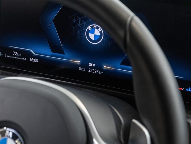 BMW Serie 3 318d Touring color Blanco. Año 2024. 110KW(150CV). Diésel. En concesionario Oliva Motor Girona de Girona
