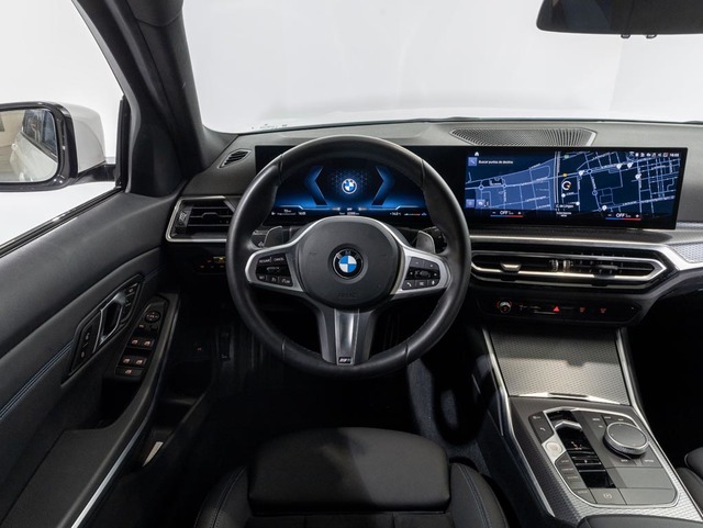BMW Serie 3 318d Touring color Blanco. Año 2024. 110KW(150CV). Diésel. En concesionario Oliva Motor Girona de Girona