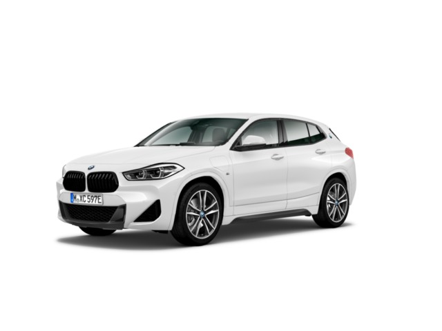 BMW X2 xDrive25e color Blanco. Año 2023. 162KW(220CV). Híbrido Electro/Gasolina. En concesionario Motri Motor Jaén de Jaén