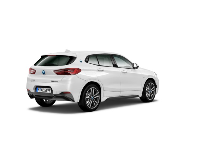 BMW X2 xDrive25e color Blanco. Año 2023. 162KW(220CV). Híbrido Electro/Gasolina. En concesionario Motri Motor Jaén de Jaén