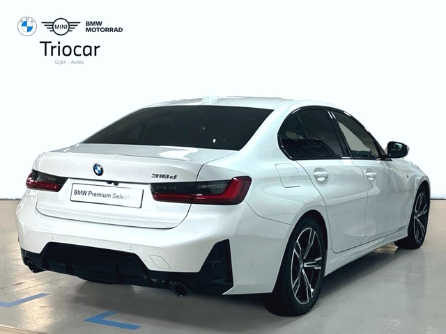 BMW Serie 3 318d color Blanco. Año 2024. 110KW(150CV). Diésel. En concesionario Triocar Gijón (Bmw y Mini) de Asturias