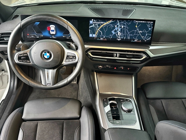 BMW Serie 3 318d color Blanco. Año 2024. 110KW(150CV). Diésel. En concesionario Triocar Gijón (Bmw y Mini) de Asturias