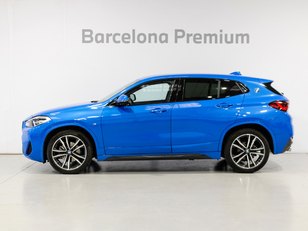 Fotos de BMW X2 sDrive18i color Azul. Año 2022. 103KW(140CV). Gasolina. En concesionario Barcelona Premium -- GRAN VIA de Barcelona