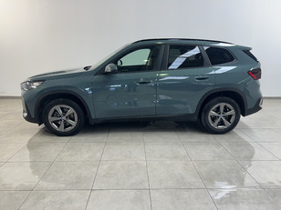 Fotos de BMW X1 sDrive18d color Verde. Año 2022. 110KW(150CV). Diésel. En concesionario Movitransa Cars Jerez de Cádiz