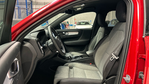 Volvo XC40 T5 Recharge PHEV Plus Dark Auto 193 kW (262 CV) - 8 Volvo XC40 T5 Ocasión 193 KW (262CV) - 8
