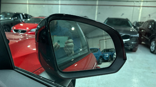 Volvo XC40 T5 Recharge PHEV Plus Dark Auto 193 kW (262 CV) - 18 Volvo XC40 T5 Ocasión 193 KW (262CV) - 18