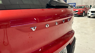 Volvo XC40 T5 Recharge PHEV Plus Dark Auto 193 kW (262 CV) - 36 Volvo XC40 T5 Ocasión 193 KW (262CV) - 36