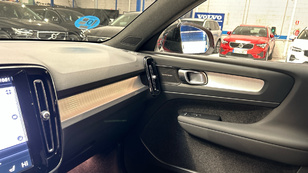 Volvo XC40 T5 Recharge PHEV Plus Dark Auto 193 kW (262 CV) - 47 Volvo XC40 T5 Ocasión 193 KW (262CV) - 47