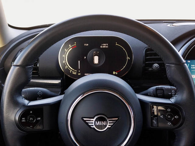 fotoG 12 del MINI MINI Clubman Cooper 100 kW (136 CV) 136cv Gasolina del 2022 en Córdoba