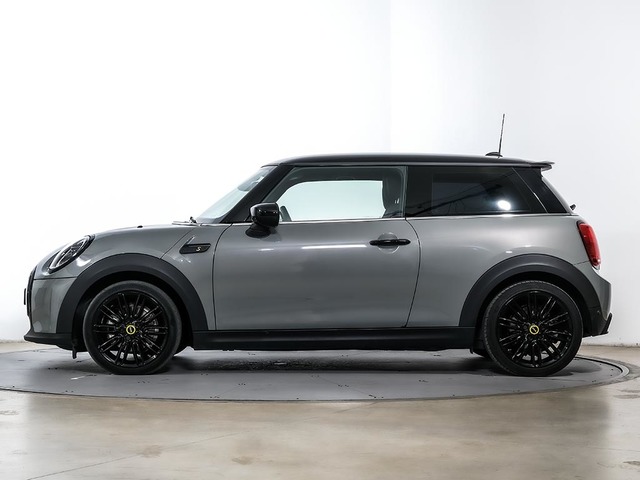 fotoG 2 del MINI MINI 3 Puertas Cooper SE 135 kW (184 CV) 184cv Eléctrico del 2022 en Tarragona