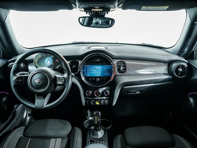 fotoG 6 del MINI MINI 3 Puertas Cooper SE 135 kW (184 CV) 184cv Eléctrico del 2022 en Tarragona