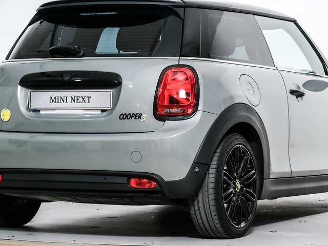 fotoG 12 del MINI MINI 3 Puertas Cooper SE 135 kW (184 CV) 184cv Eléctrico del 2022 en Tarragona