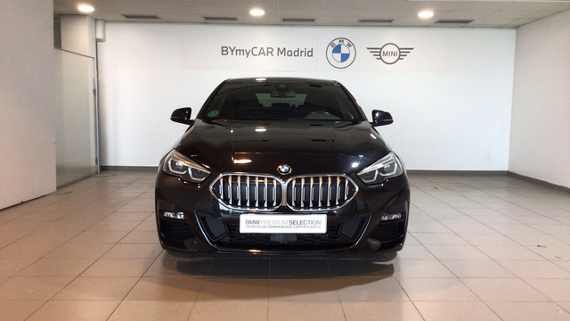 BMW Serie 2 218d Gran Coupe color Negro. Año 2022. 110KW(150CV). Diésel. En concesionario BYmyCAR Madrid - Alcalá de Madrid