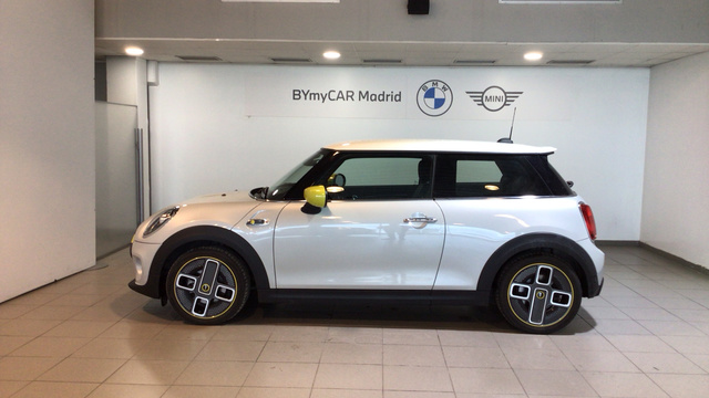 fotoG 2 del MINI MINI 3 Puertas Cooper SE 135 kW (184 CV) 184cv Eléctrico del 2020 en Madrid