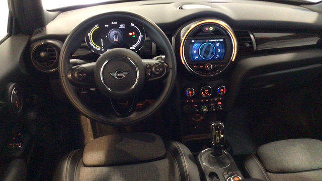 fotoG 6 del MINI MINI 3 Puertas Cooper SE 135 kW (184 CV) 184cv Eléctrico del 2020 en Madrid