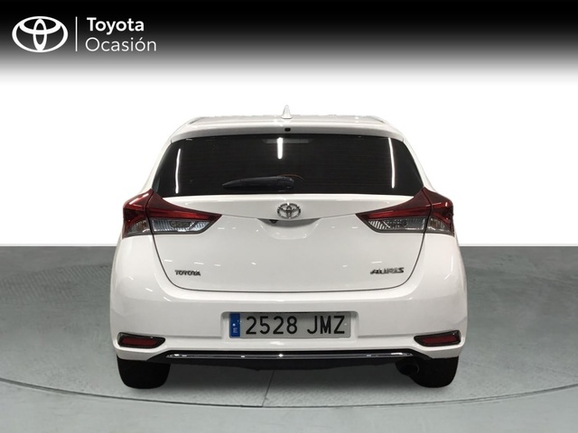 Toyota Auris 120T Active 85 kW (116 CV)