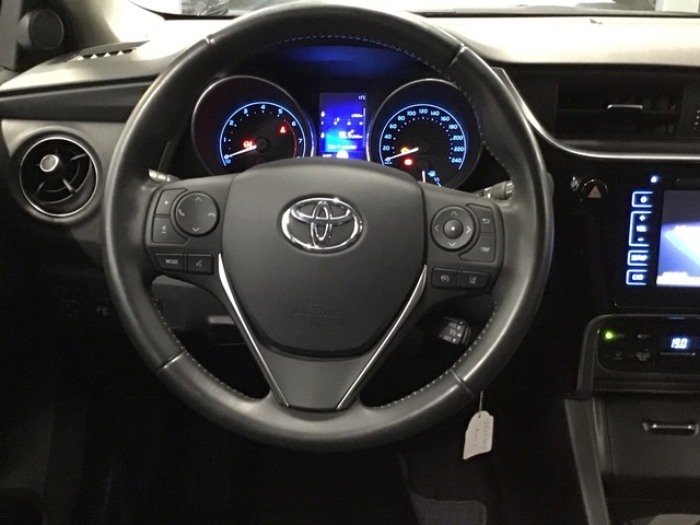 Toyota Auris 120T Active 85 kW (116 CV)