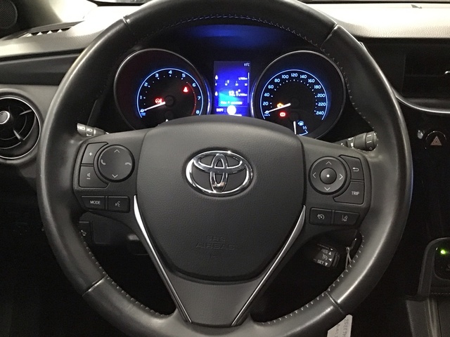 Toyota Auris 120T Active 85 kW (116 CV)