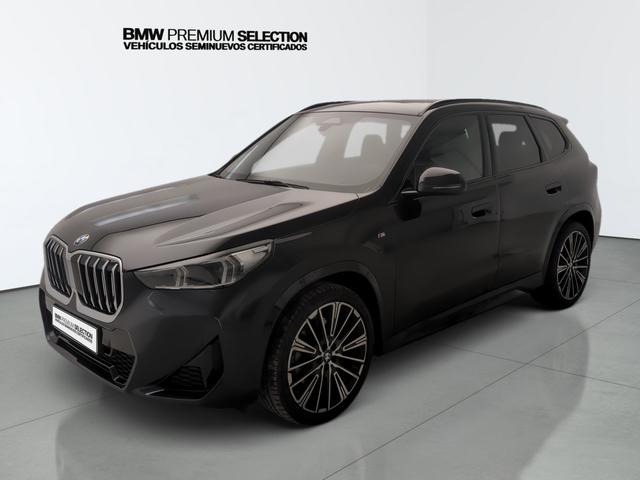 BMW X1 sDrive20i color Negro. Año 2023. 125KW(170CV). Gasolina. En concesionario Automotor Premium Viso - Málaga de Málaga