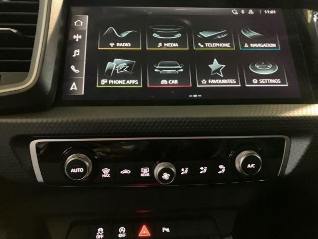 Audi A1 Sportback Adrenalin Black edition 30 TFSI 81 kW (110 CV) S tronic