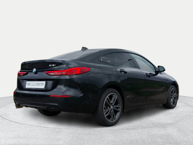 BMW Serie 2 218i Gran Coupe color Negro. Año 2024. 103KW(140CV). Gasolina. En concesionario San Rafael Motor, S.L. de Córdoba