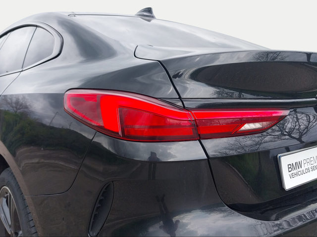 BMW Serie 2 218i Gran Coupe color Negro. Año 2024. 103KW(140CV). Gasolina. En concesionario San Rafael Motor, S.L. de Córdoba