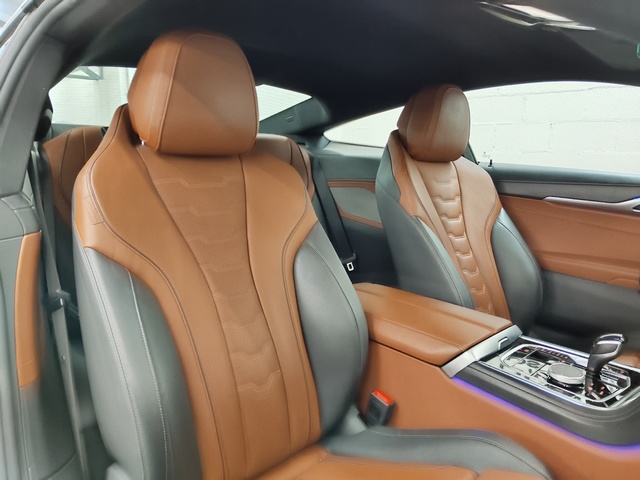 BMW Serie 8 M850i Coupe color Azul. Año 2019. 390KW(530CV). Gasolina. En concesionario Autoberón de La Rioja
