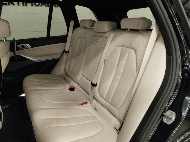 BMW X5 xDrive45e color Negro. Año 2020. 290KW(394CV). Híbrido Electro/Gasolina. En concesionario Autoberón de La Rioja