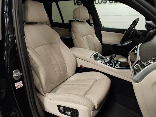 BMW X5 xDrive45e color Negro. Año 2020. 290KW(394CV). Híbrido Electro/Gasolina. En concesionario Autoberón de La Rioja