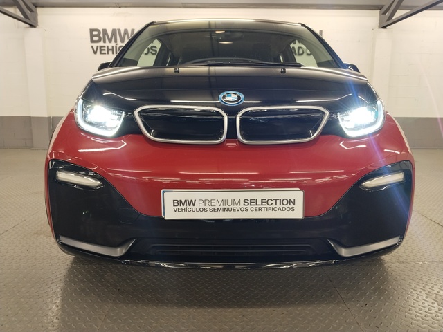 BMW i3 S 120Ah color Rojo. Año 2020. 135KW(184CV). Eléctrico. En concesionario Autoberón de La Rioja