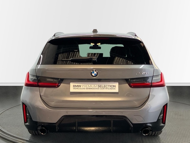 BMW Serie 3 318d Touring color Gris. Año 2024. 110KW(150CV). Diésel. En concesionario Proa Premium Palma de Baleares