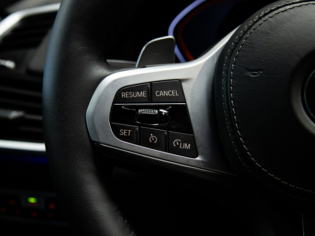 BMW X5 xDrive30d color Negro. Año 2019. 195KW(265CV). Diésel. En concesionario BMW Fuenteolid Valladolid de Valladolid