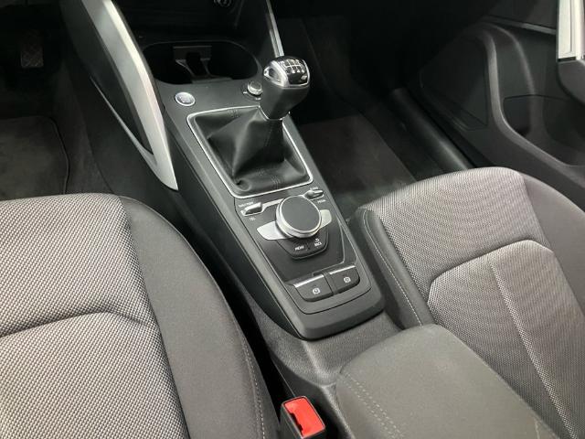Audi Q2 S line 30 TFSI 81 kW (110 CV)