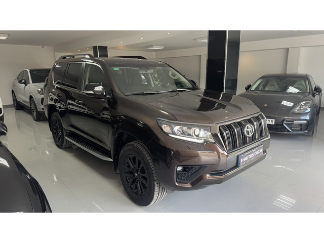 Toyota Land Cruiser 2.8 D-4D VX Auto 150 kW (204 CV)