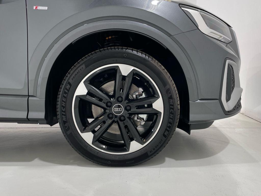 Audi Q2 35 TDI - 16