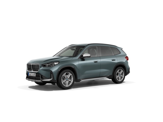 BMW X1 sDrive20i color Verde. Año 2024. 125KW(170CV). Gasolina. En concesionario Movilnorte El Plantio de Madrid